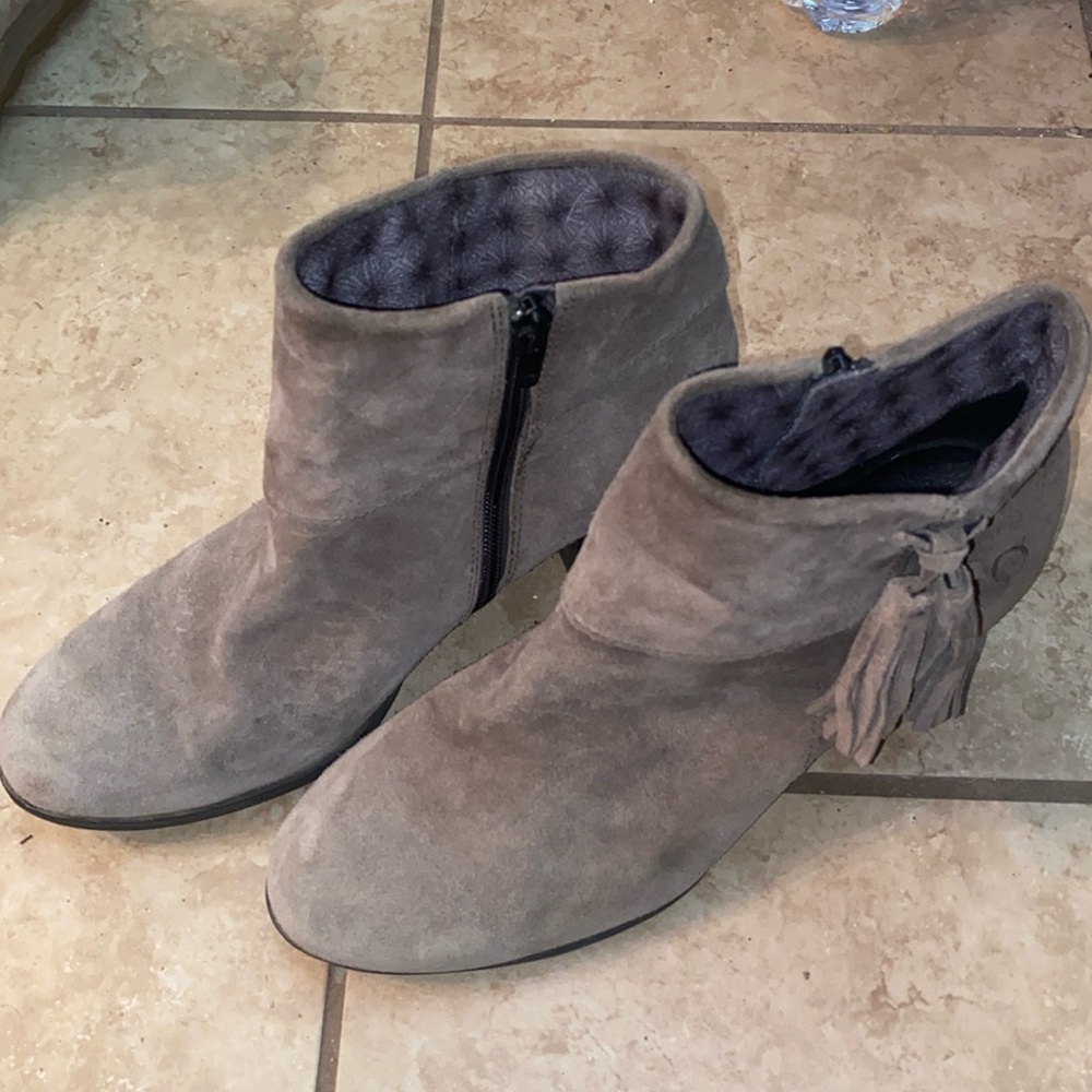 BORN Tasseled‎ boot